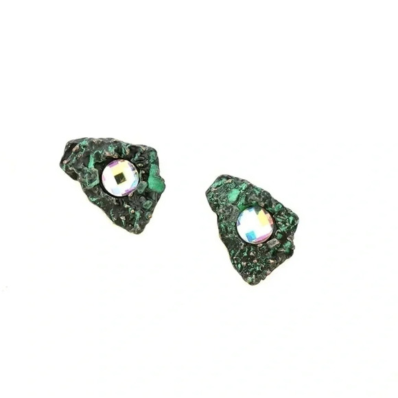 Crystal Stud Earrings Patina Green - Picture 10 of 17